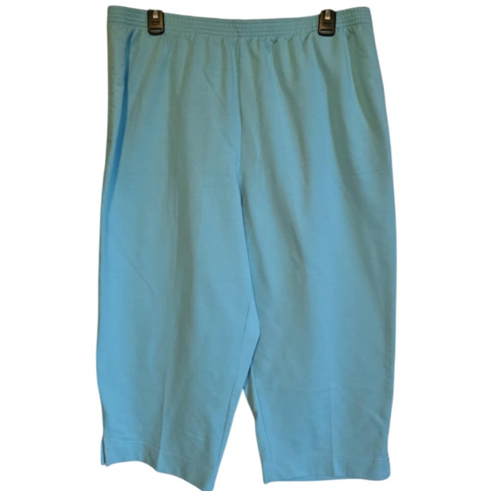 EUC Alfred Dunner Sweatpant Material Capris